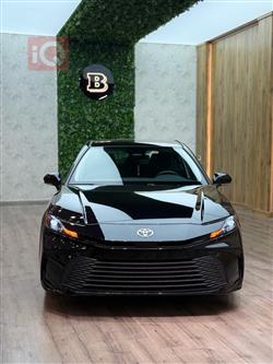 تۆیۆتا کامری